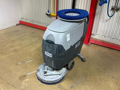 Imagen general de Nilfisk BA 531D Cleaning machine